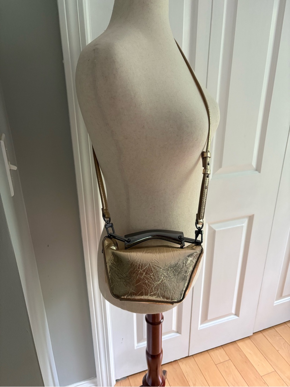 Zara Metallic Gold Mini Two Way Bag - Picture 2 of 13